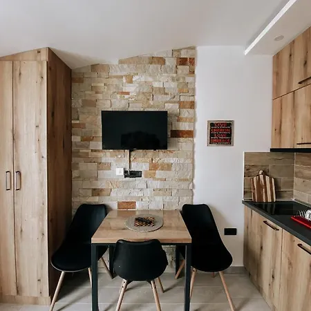 Zlatokosina Zona Milmari Nlux * Kopaonik