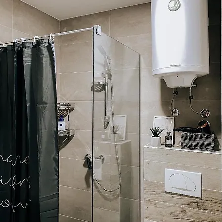 Zlatokosina Zona Milmari Nlux Apartment