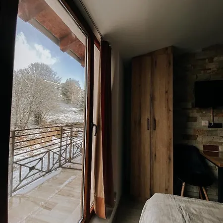 Zlatokosina Zona Milmari Nlux Apartment Kopaonik